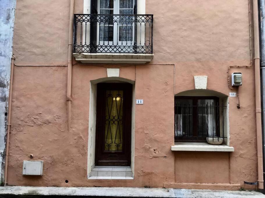 Historic French Townhouse Villa Saint-Thibéry Kültér fotó